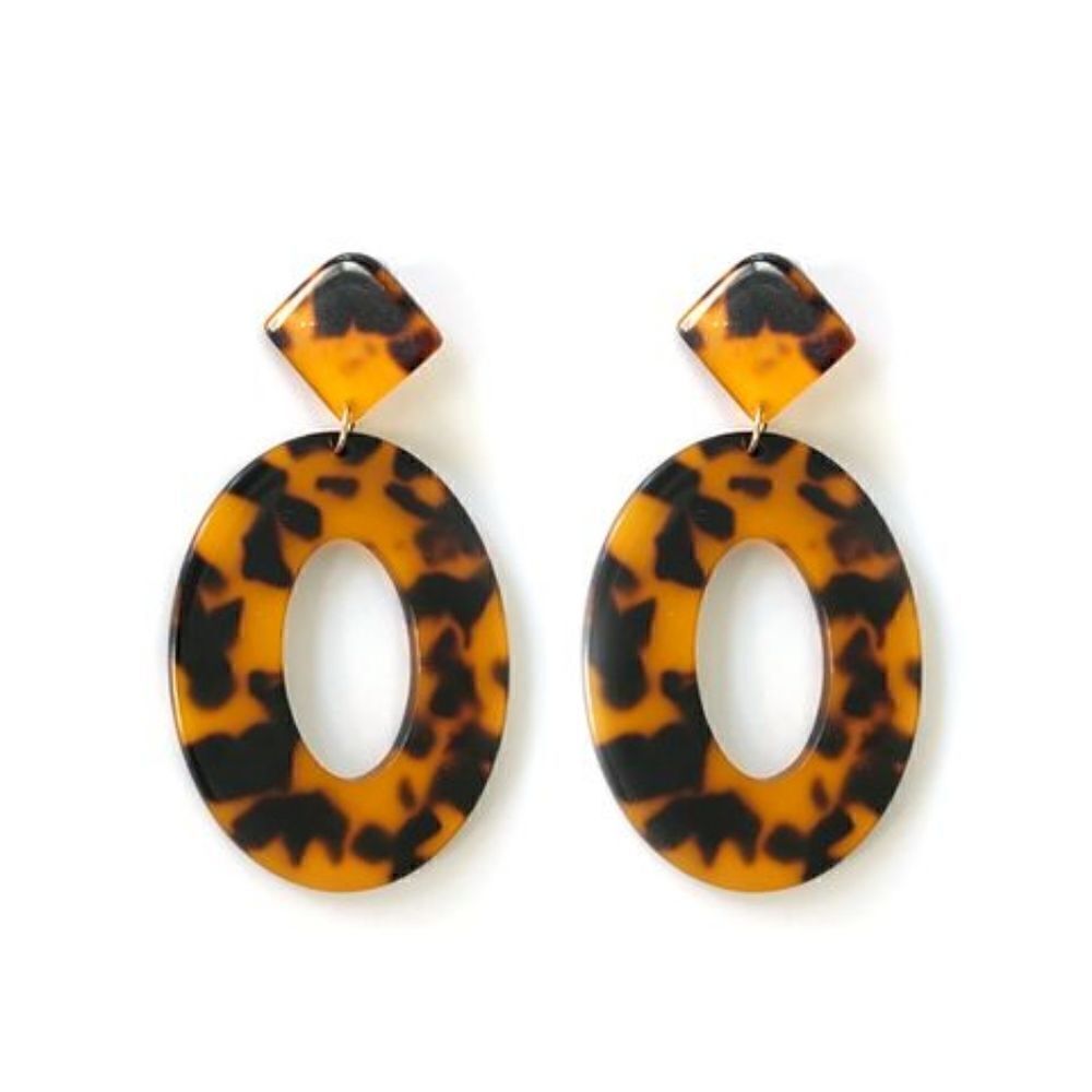 Free People Kelly Resin Drop Hoops Brunette Tortoiseshell Pattern‎ - Picture 5 of 7